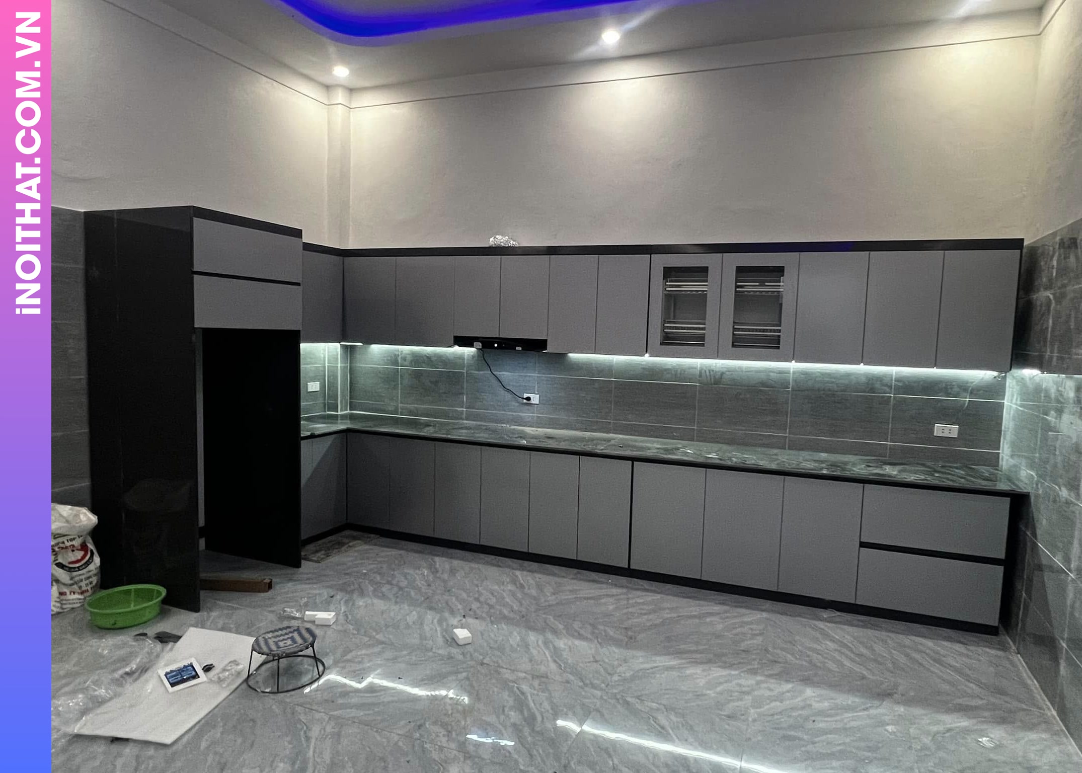 Tủ Bếp gỗ công nghiệp hiện đại khu vực Phường Sơn Tây