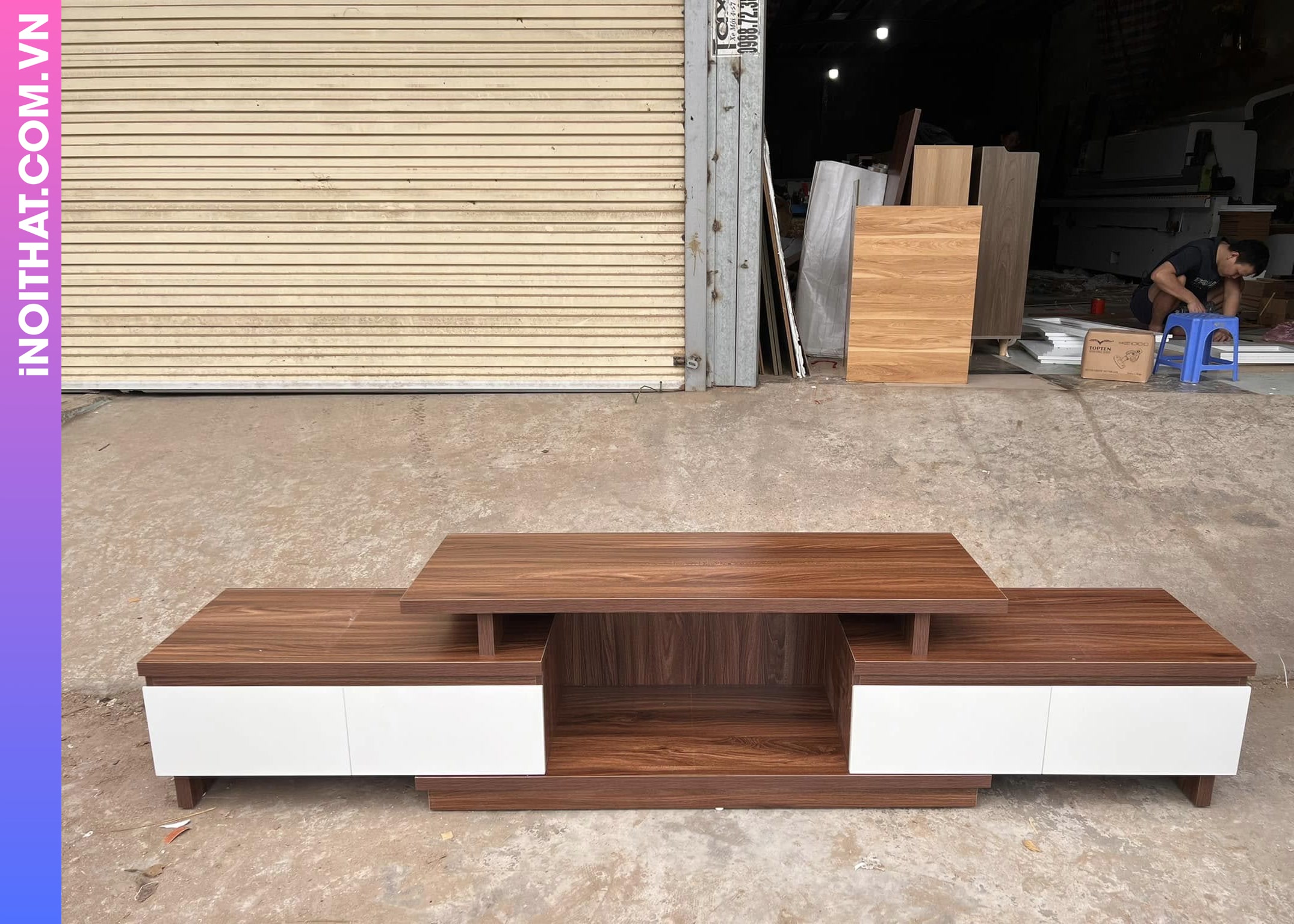 Kệ Tivi ngăn kéo tiện dụng ở Phường Đống Đa