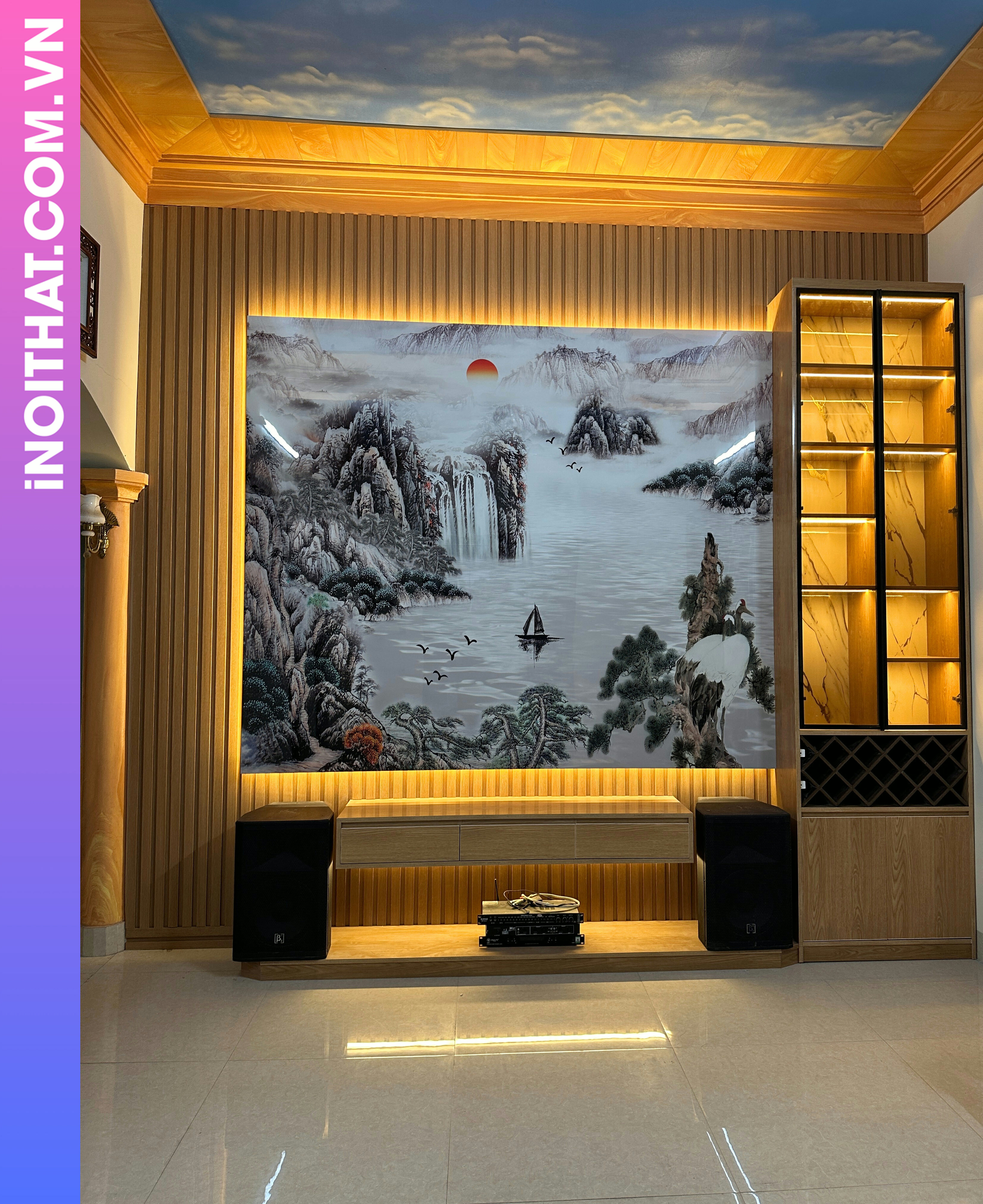 Kệ Tivi cửa kính sang trọng làm tại Phường Phương Liệt