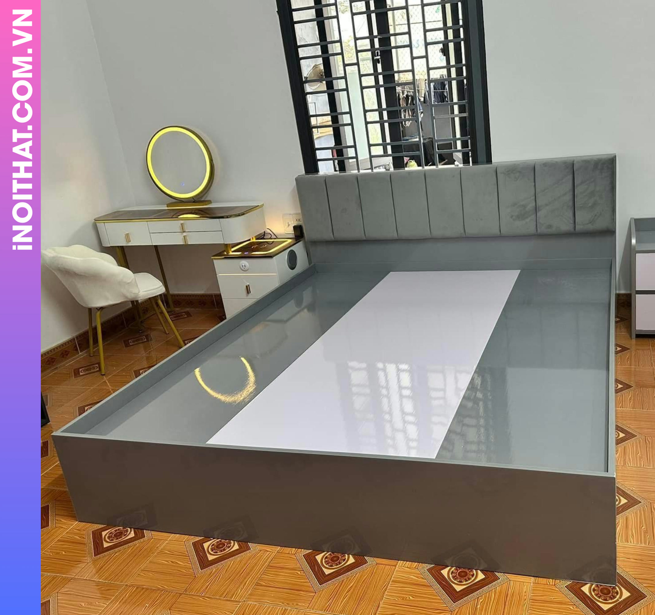 Giường ngủ gỗ óc chó sang trọng làm tại Phường Hoàng Mai