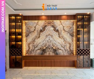 Kệ Tivi kịch trần tại Hà Nội