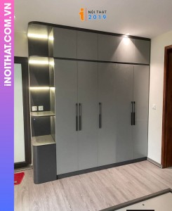 Tủ quần áo cánh kín rộng rãi